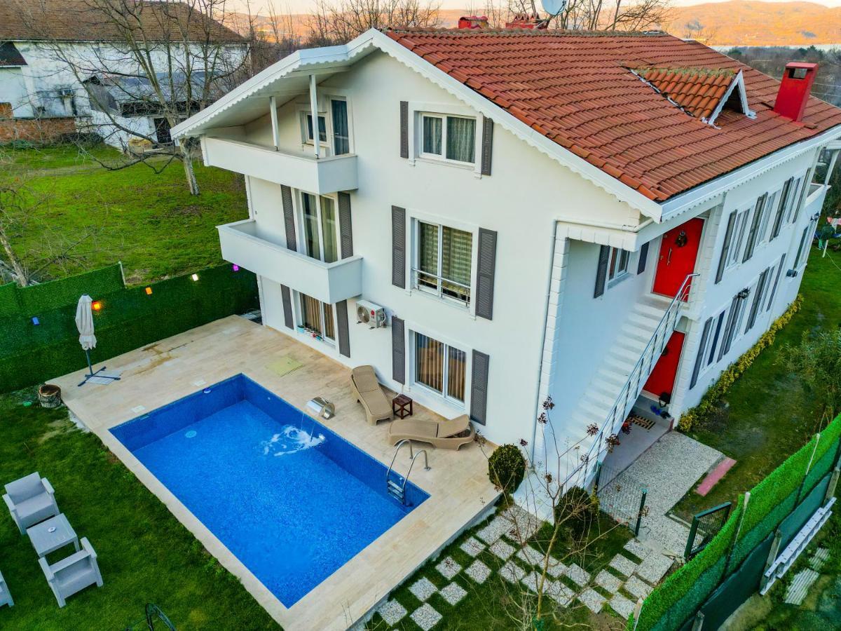 Villa Atlas Muhafazakar Havuzlu, Mustakil Genis Bahceli Sapanca Εξωτερικό φωτογραφία