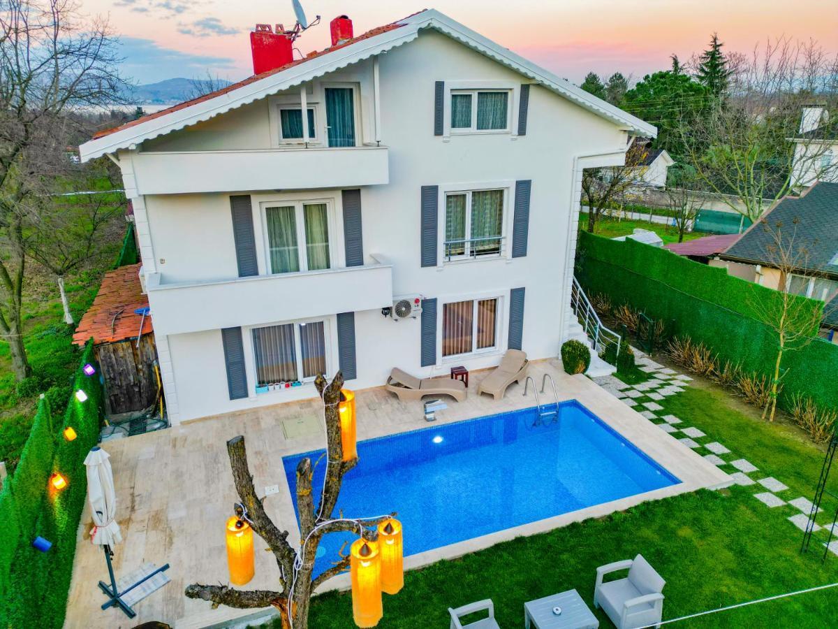 Villa Atlas Muhafazakar Havuzlu, Mustakil Genis Bahceli Sapanca Εξωτερικό φωτογραφία