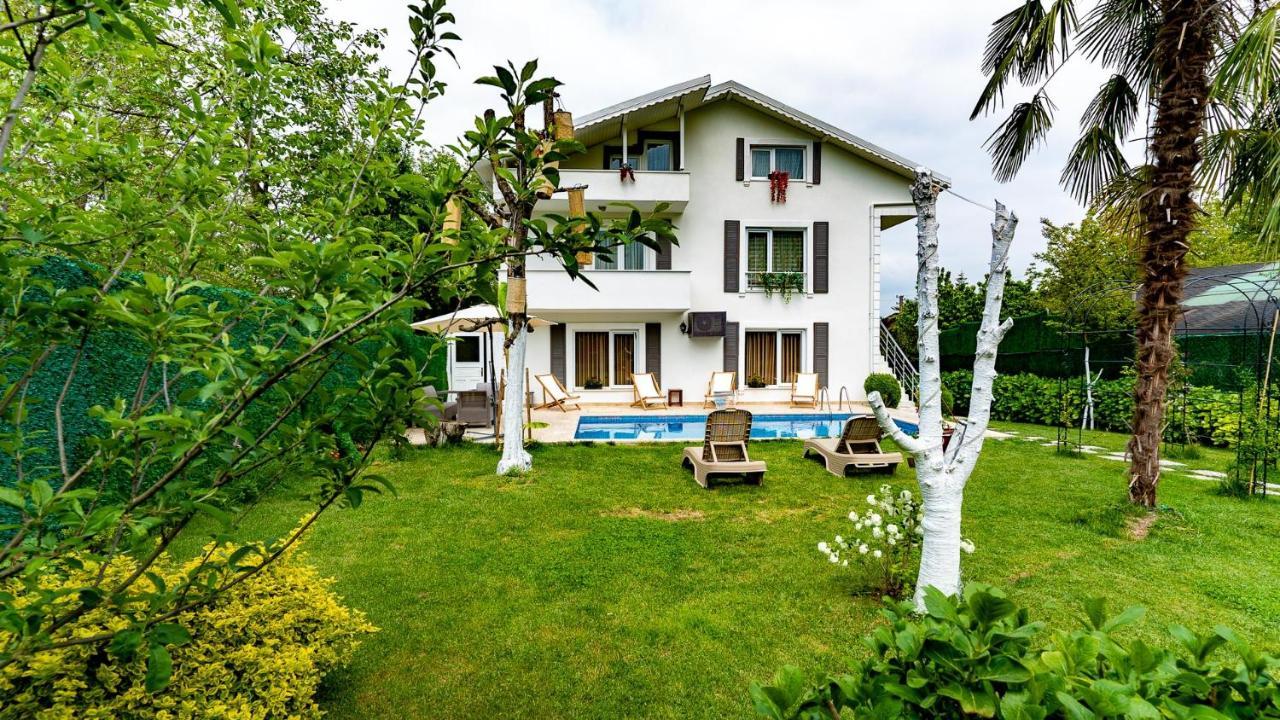 Villa Atlas Muhafazakar Havuzlu, Mustakil Genis Bahceli Sapanca Εξωτερικό φωτογραφία