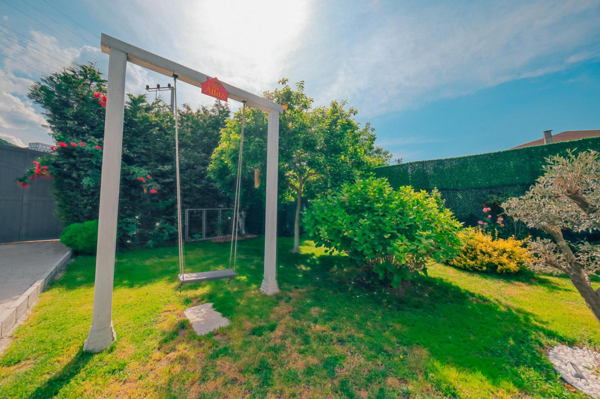 Villa Atlas Muhafazakar Havuzlu, Mustakil Genis Bahceli Sapanca Εξωτερικό φωτογραφία